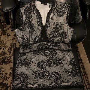 New York & Company Black Lace Overlay V-Neck Dress Top size Small
